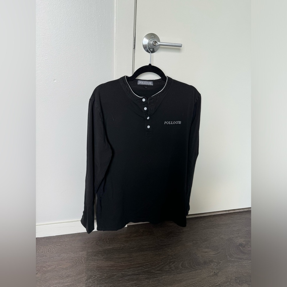 Classic men’s black long sleeve polo